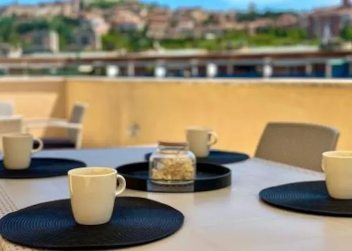 Exclusive Penthouse With 60 M2 Panoramic Terrace